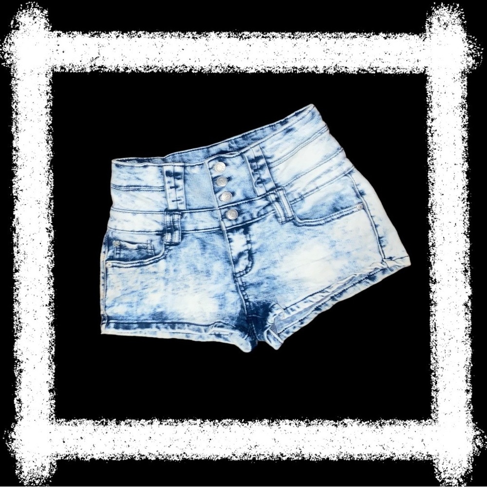 High rise shorts Light and Medium Wash Vintage Button Down